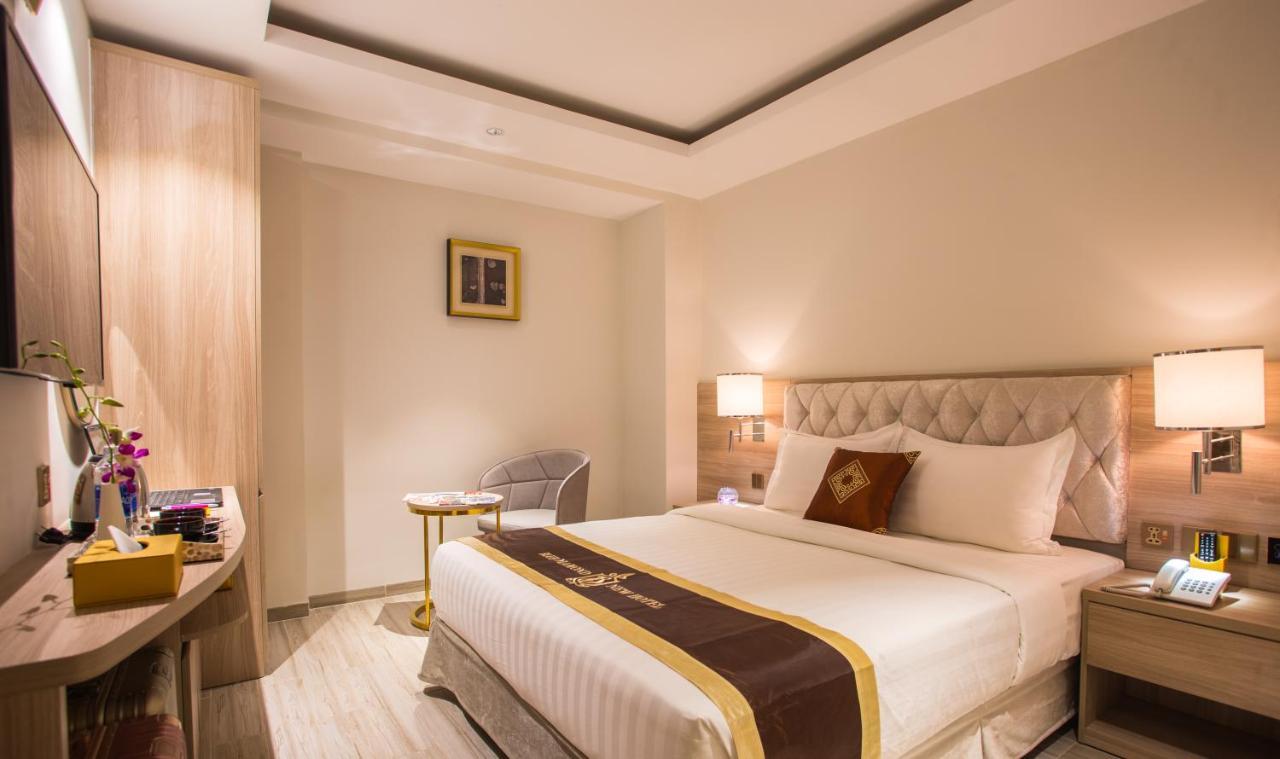 8B Hotel & Spa โฮจิมินห์ซิตี้ ภายนอก รูปภาพ