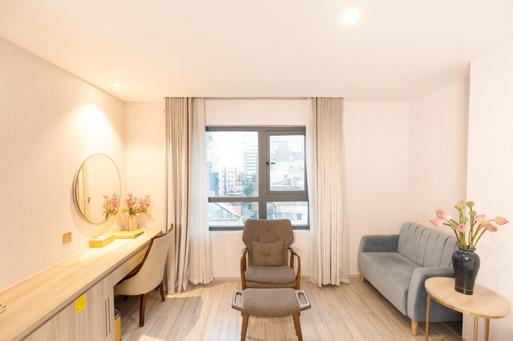 8B Hotel & Spa โฮจิมินห์ซิตี้ ภายนอก รูปภาพ
