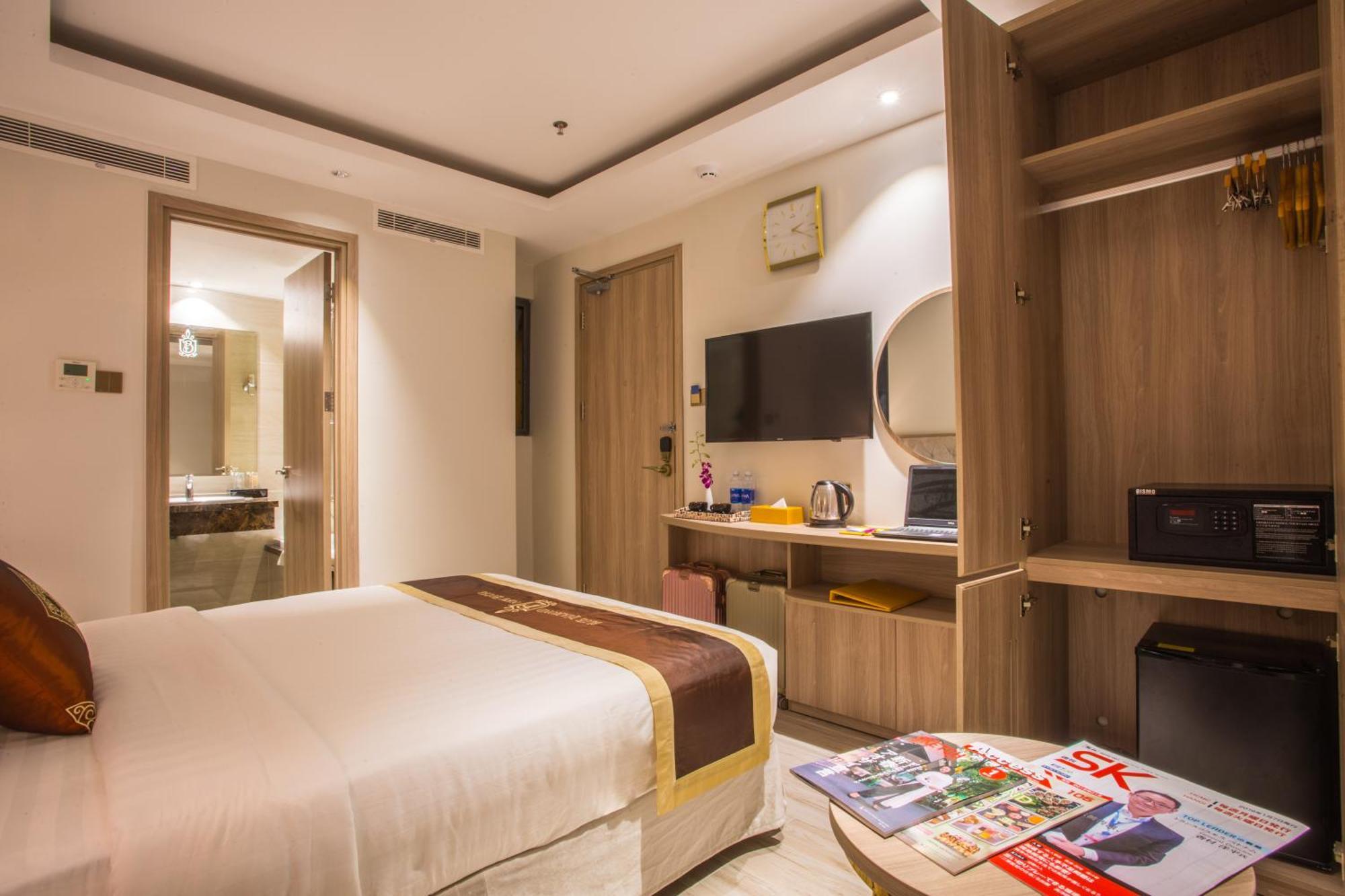 8B Hotel & Spa โฮจิมินห์ซิตี้ ภายนอก รูปภาพ